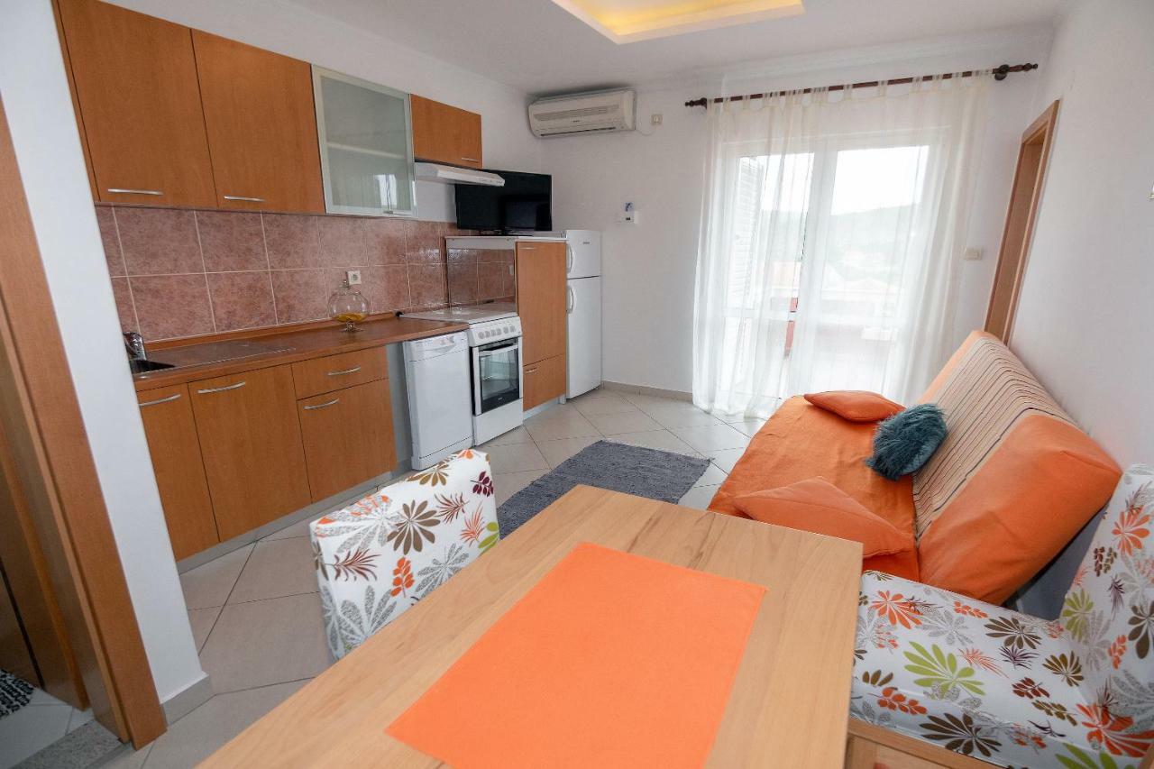 Apartmani Ivan Lopar Zewnętrze zdjęcie