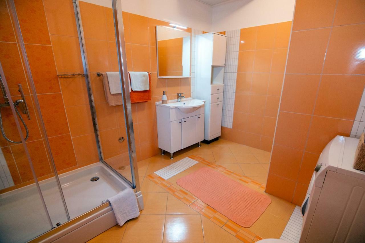 Apartmani Ivan Lopar Zewnętrze zdjęcie