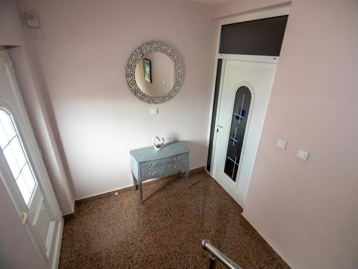 Apartmani Ivan Lopar Zewnętrze zdjęcie